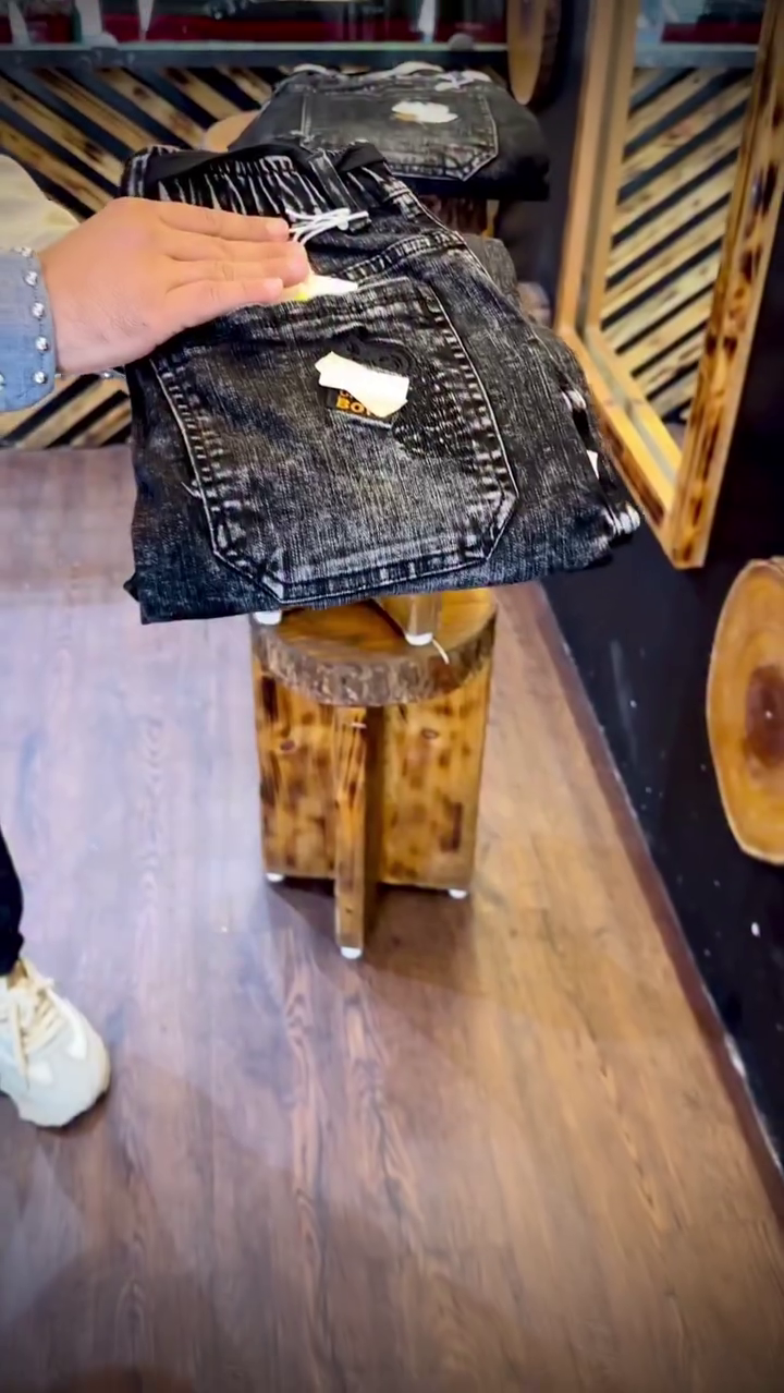 👖 Men’s Black Denim Jogger Jeans with Drawstring Waist