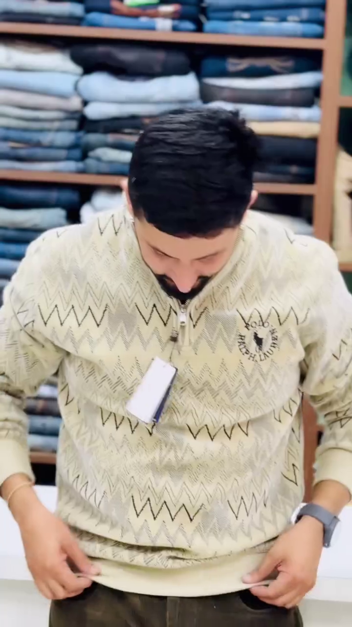 🔥 Premium Men’s Half-Zip Winter Sweatshirt – Stylish & Super Comfortable 🔥