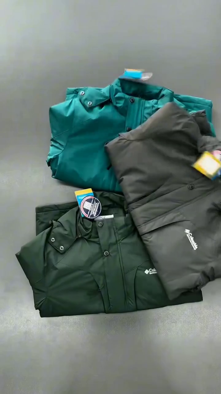 🧥 ArcticShield Pro Winter Hooded Jacket – Ultimate Warmth Meets Urban Style ❄️🔥