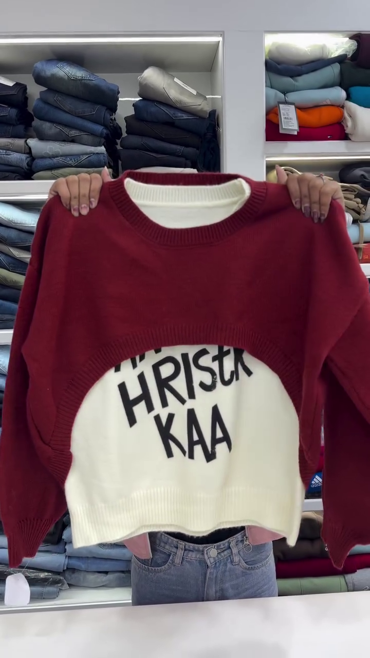 Urban Pop Contrast Crop Sweater – Trendy Streetwear Essential