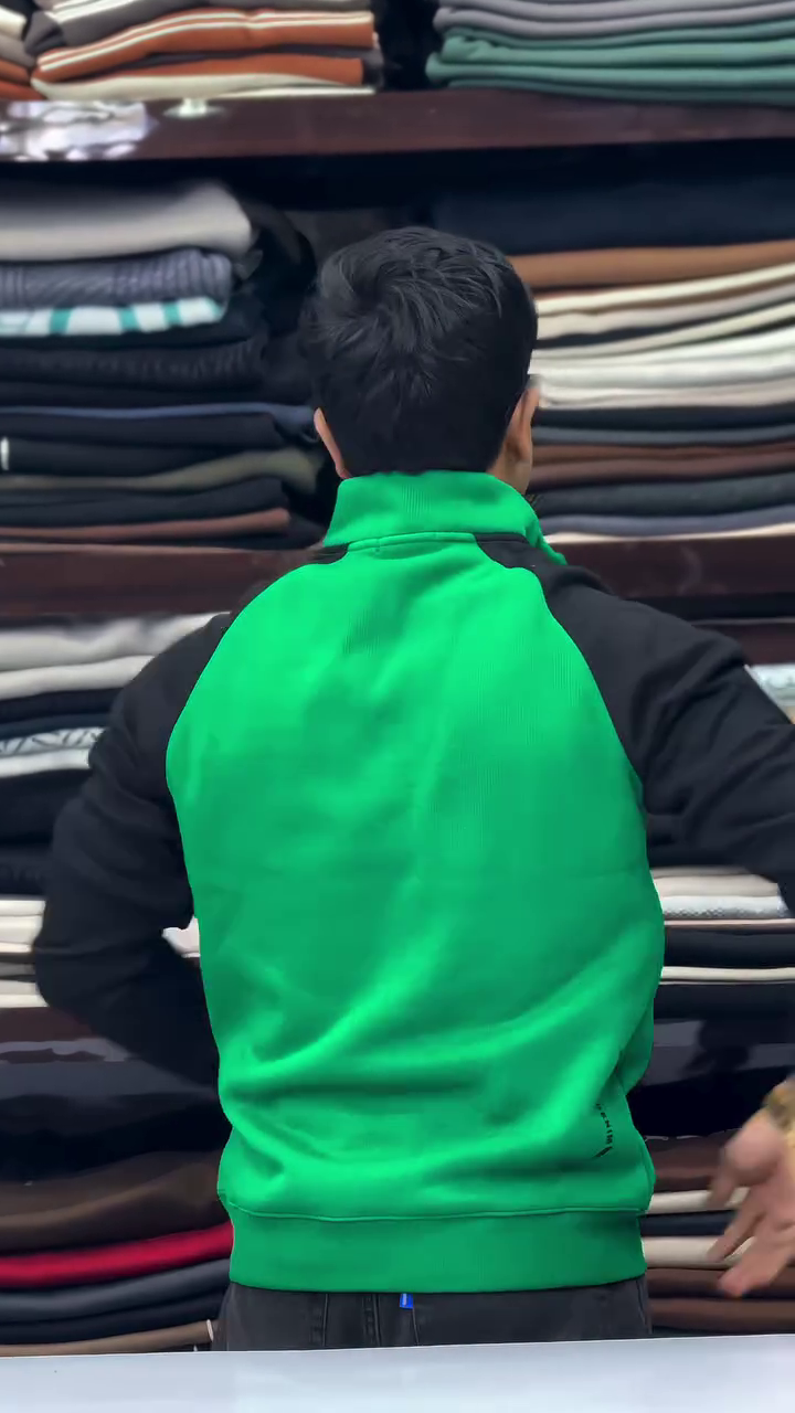 Half-Zip Sweatshirt – Sporty Comfort, Everyday Style