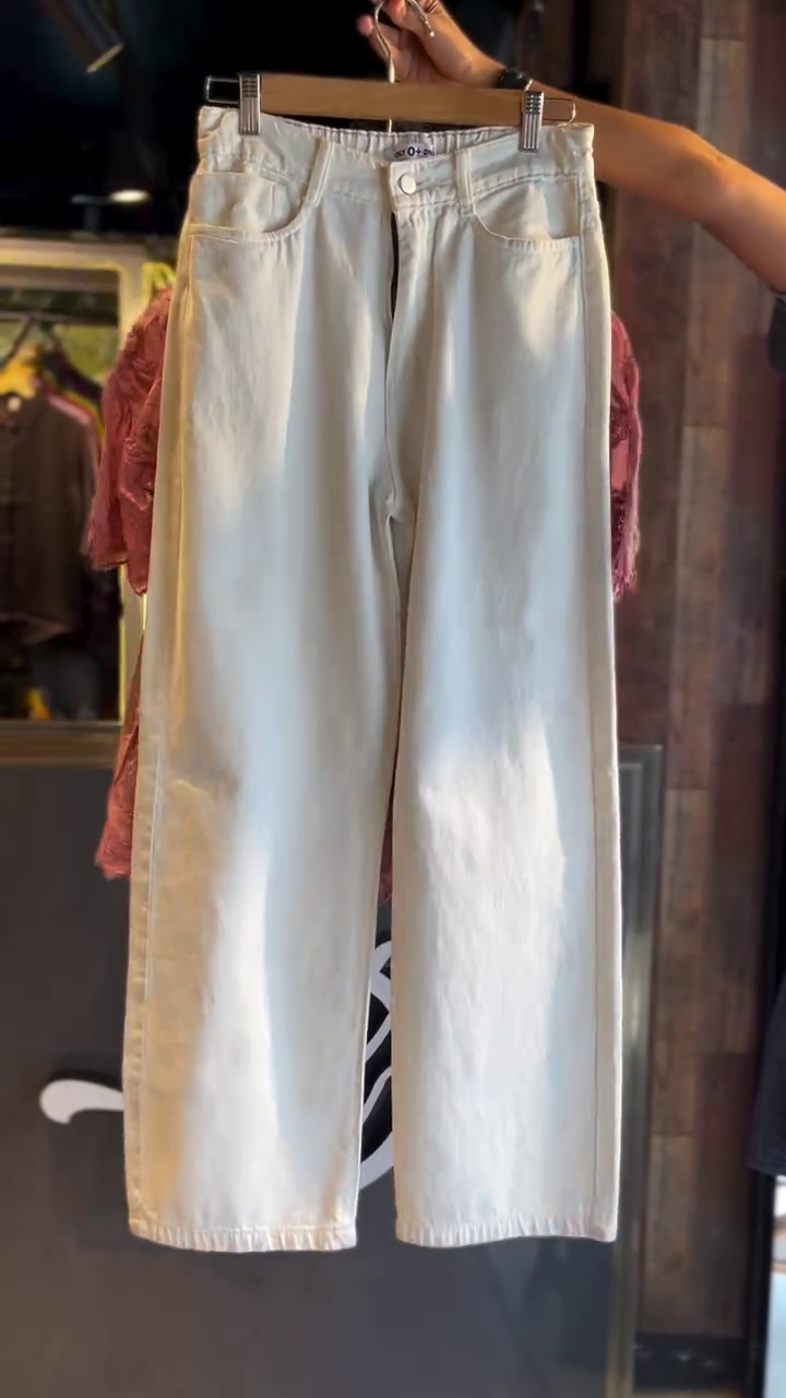 Rose Whisper Embroidered Top & Comfort Fit Pants Set – Effortless Feminine Elegance