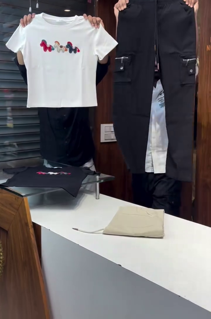 Trendy Casual T-Shirt and Cargo Pants Set for Everyday Street Style