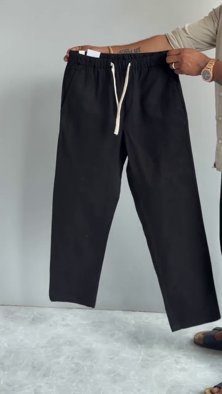 Classic Brown Elastic Waist Pants with Adjustable Drawstring for Everyday Comfort