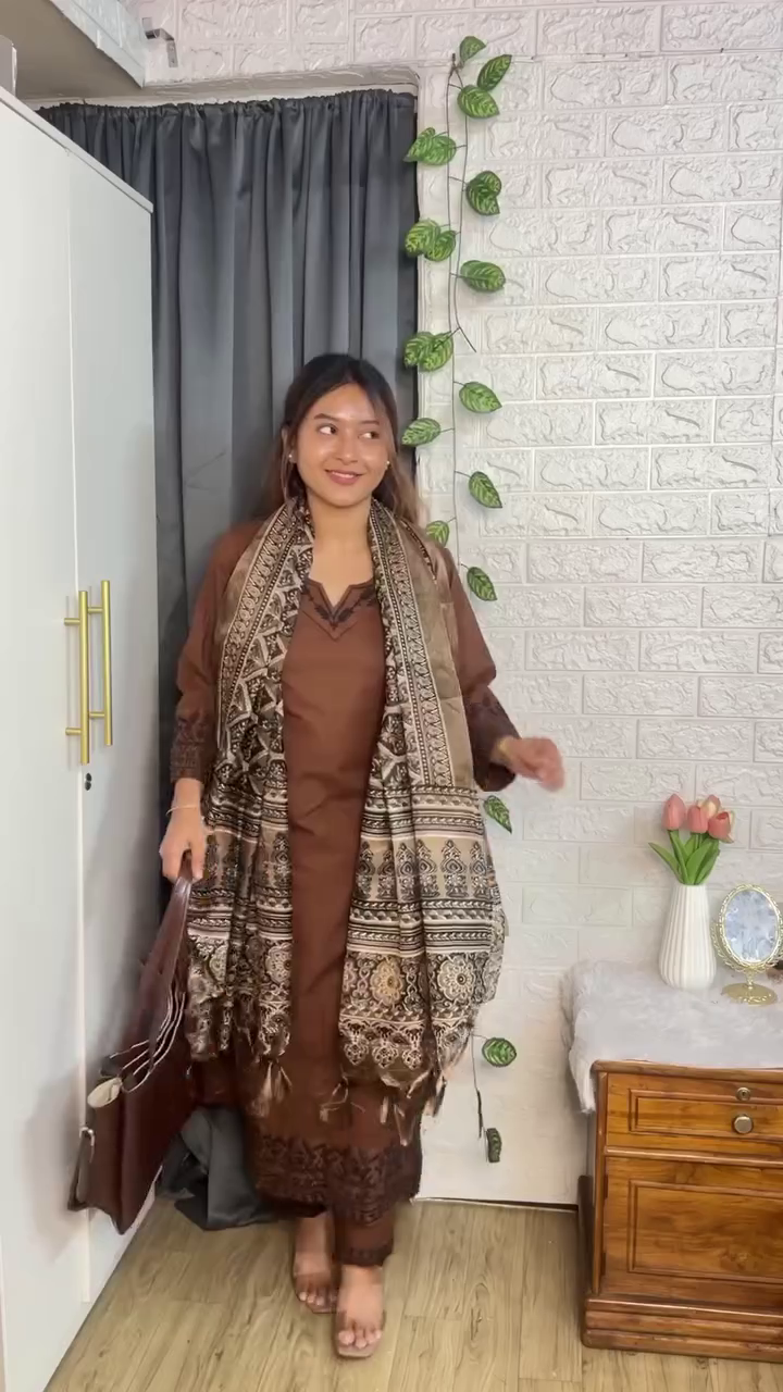 Elegant Earth-Tone Kurta Set