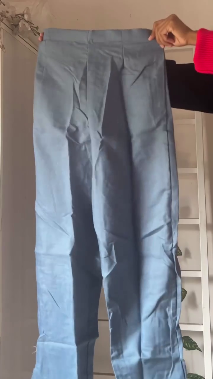 Minimal Ribbed Crop Top Chic Everyday Essential