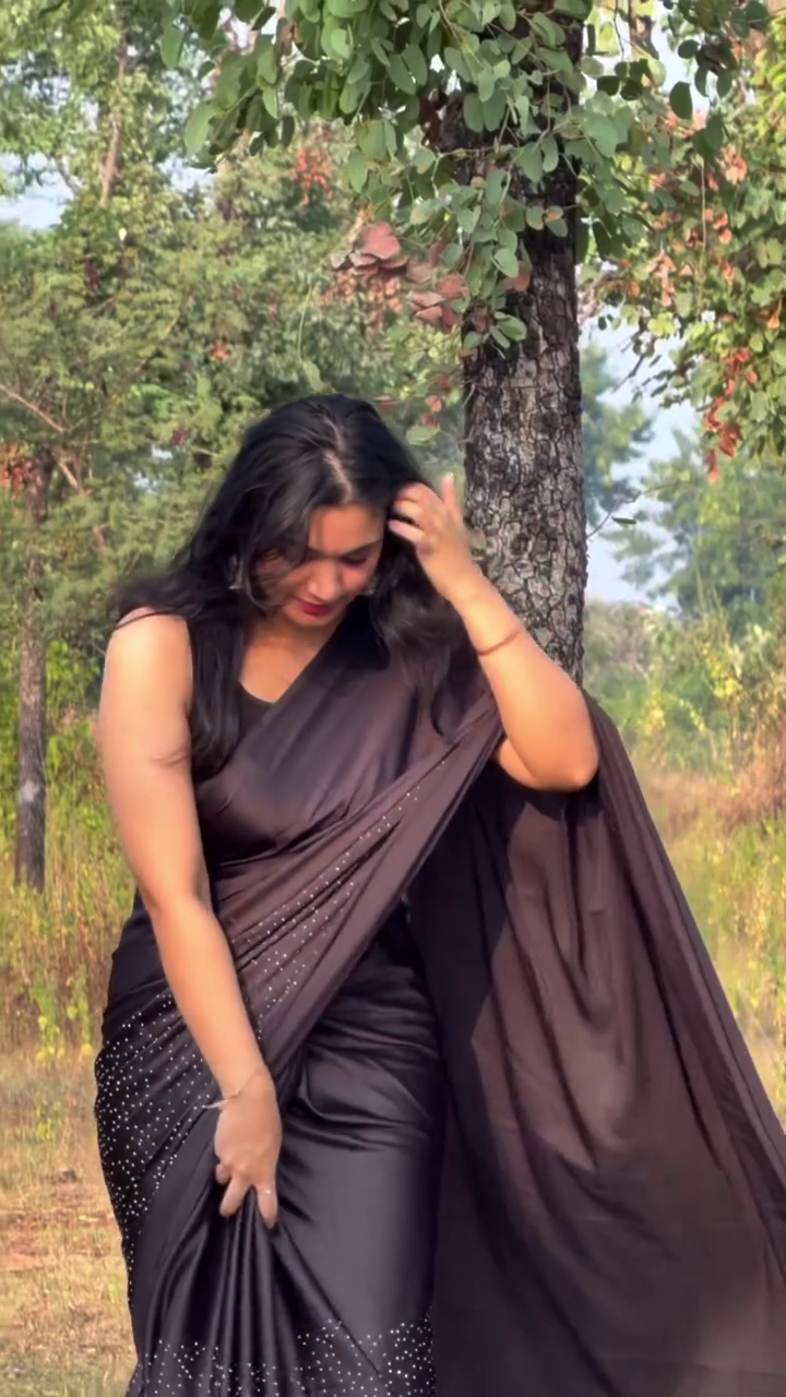 Midnight Sparkle Saree – Effortless Glam Elegance