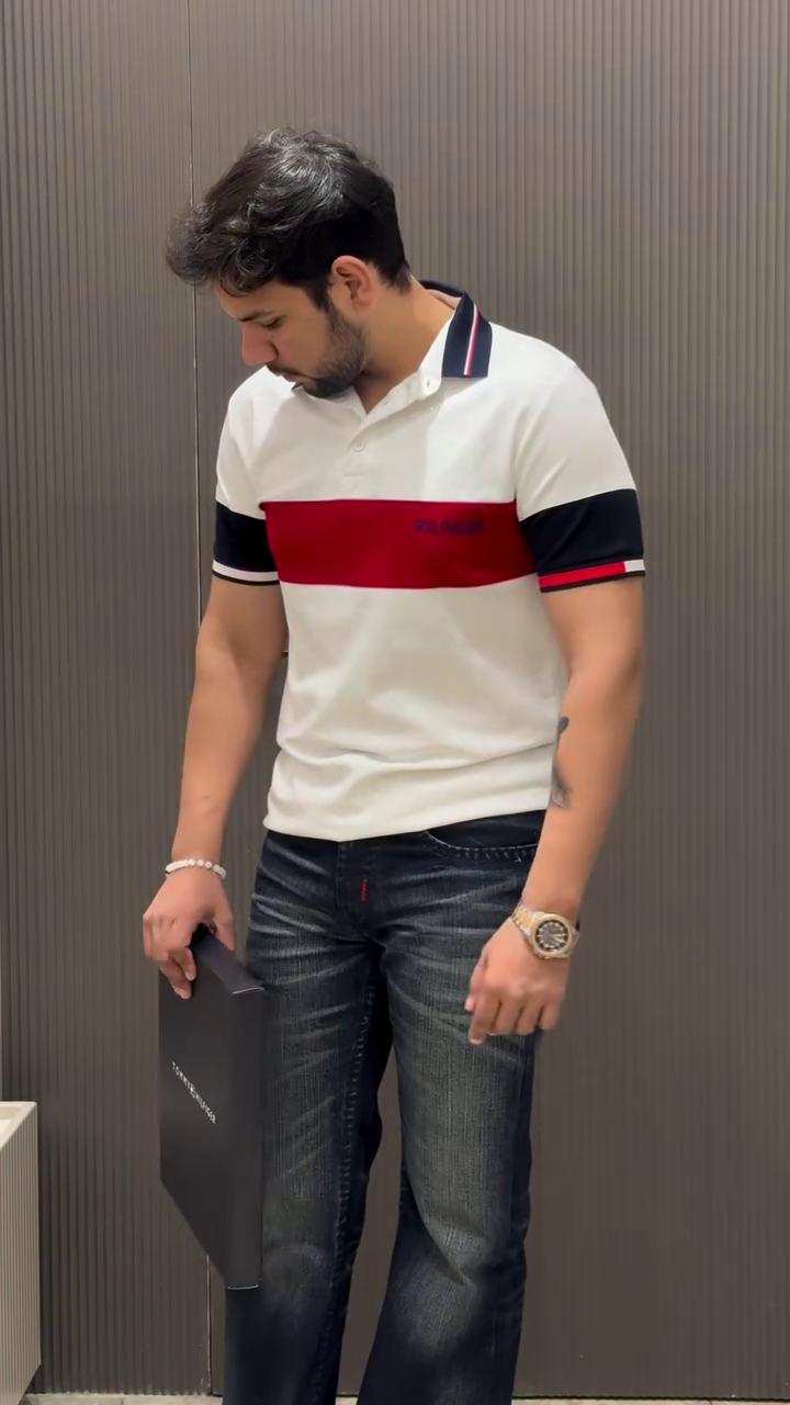 Minion Graphic T-Shirt