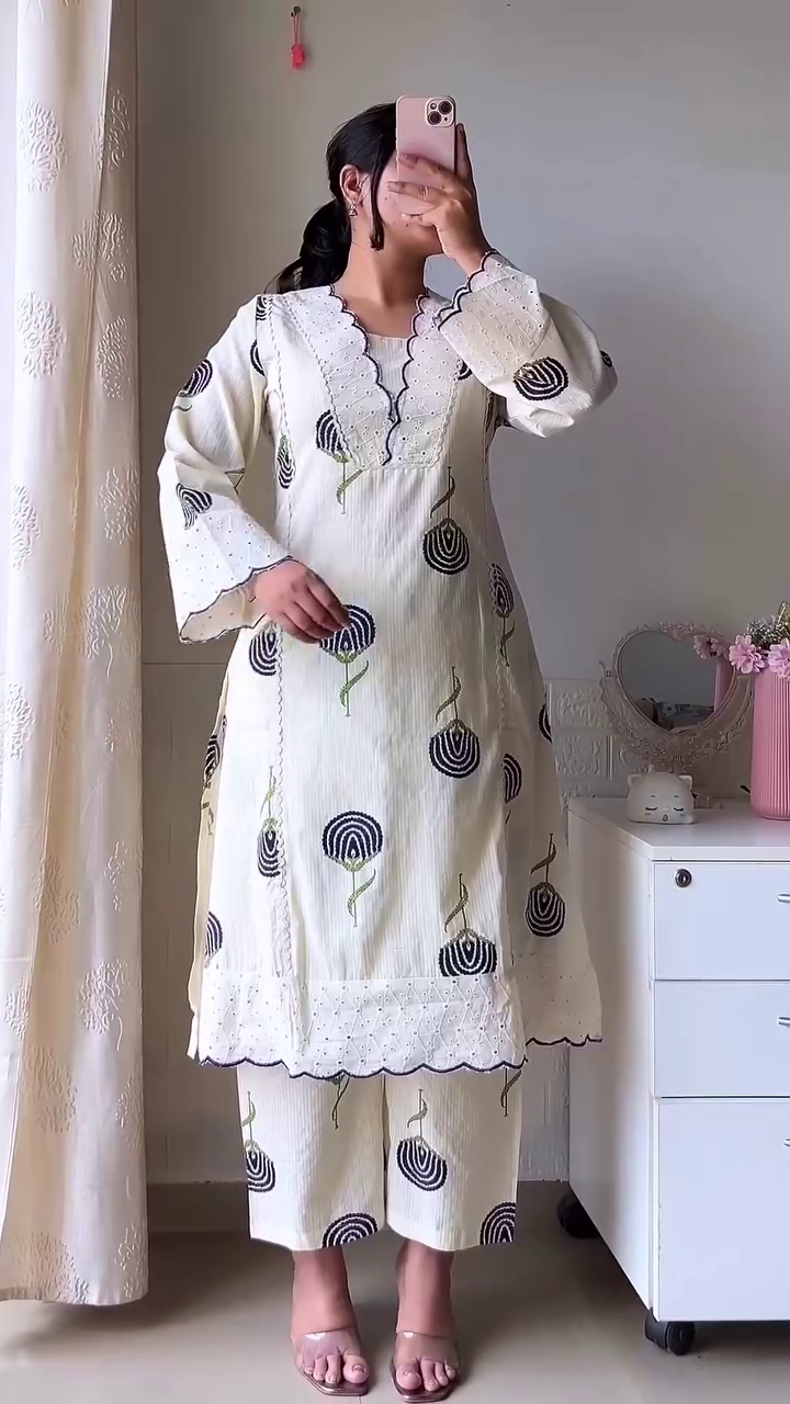 White Elephant Print Cotton Kurta Set