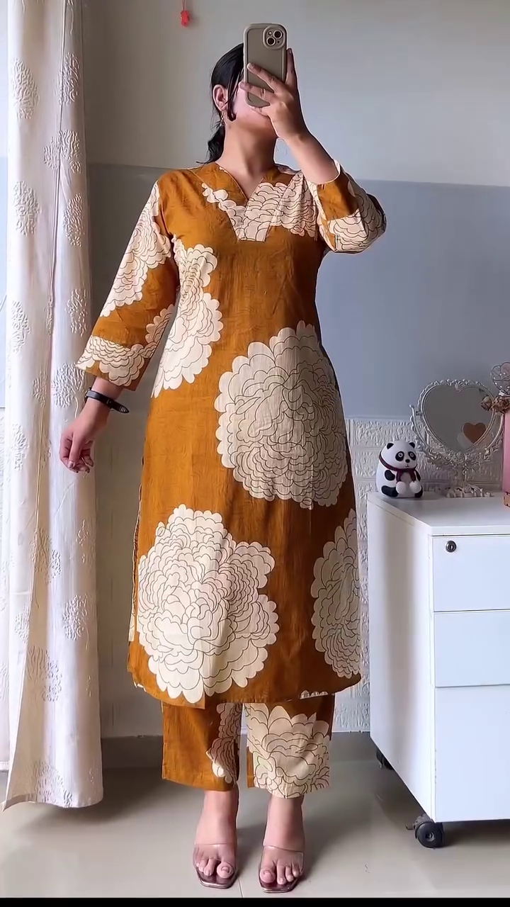 White Elephant Print Cotton Kurta Set