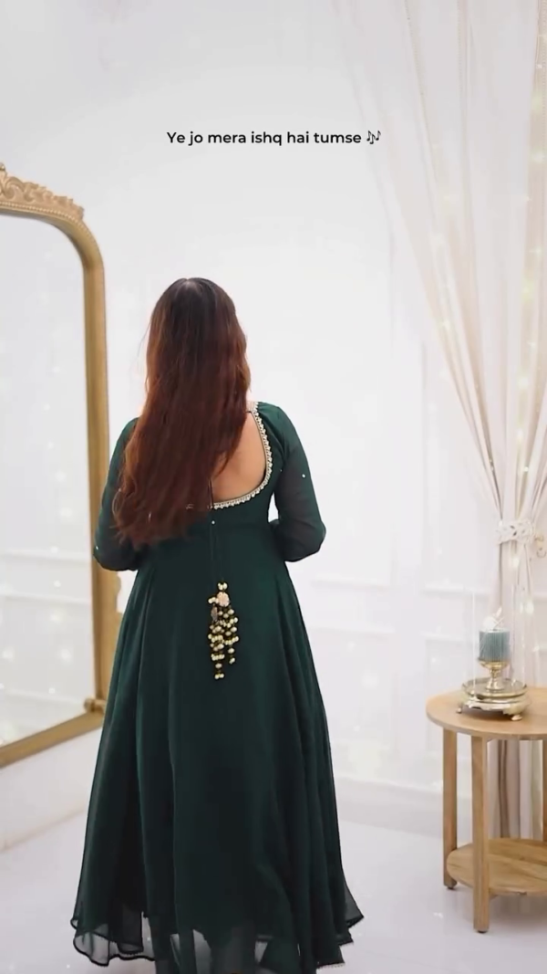 Beautiful trending new design Georgette Gaun and pent with dupatta set for women - Image 5