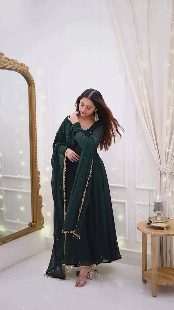Beautiful trending new design Georgette Gaun and pent with dupatta set for women - Image 7
